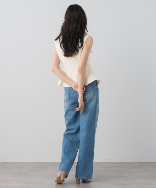AJUGA.(アジュガ)の「ストレッチカーブデニムパンツ(デニムパンツ・レディース・ブラック/ライトブルー・M/S)」の18枚目の写真