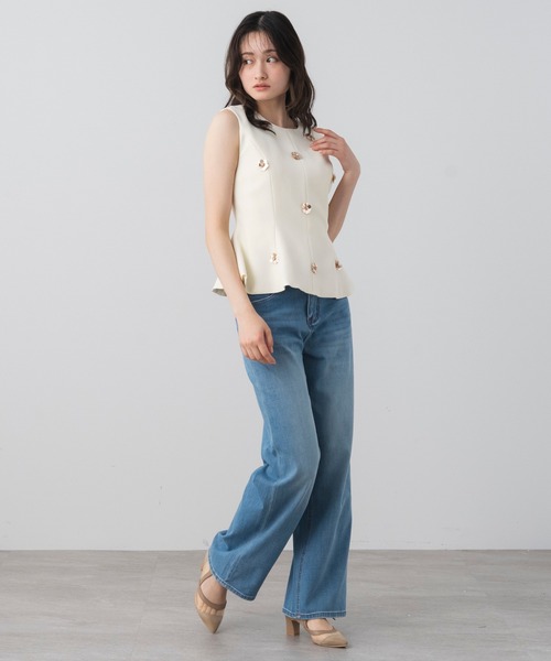 AJUGA.(アジュガ)の「ストレッチカーブデニムパンツ(デニムパンツ・レディース・ブラック/ライトブルー・M/S)」の9枚目の写真