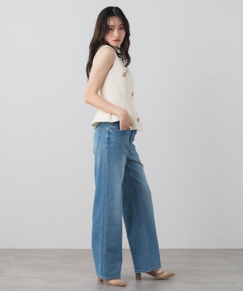AJUGA.(アジュガ)の「ストレッチカーブデニムパンツ(デニムパンツ・レディース・ブラック/ライトブルー・M/S)」の10枚目の写真