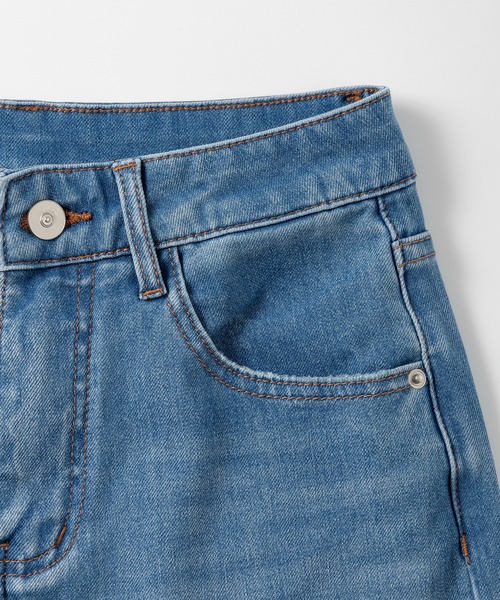 AJUGA.(アジュガ)の「ストレッチカーブデニムパンツ(デニムパンツ・レディース・ブラック/ライトブルー・M/S)」の22枚目の写真