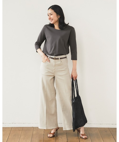 DoCLASSE( ドゥクラッセ)の「ジュエルネックN/7分袖・DoT(Tシャツ/カットソー・レディース・ダークネイビー/ダークブラウン/チャコール/ブラック/ライトグレー/ライトピンク/ホワイト/ブルー・L/M/S/LL/3L)」の14枚目の写真