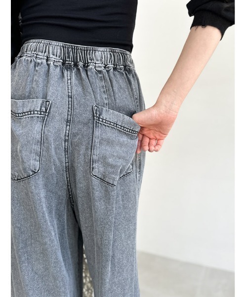 fifth(フィフス)の「セルロースデニムドロストイージーパンツ(その他パンツ・レディース・ブラック/ブルー・M)」の13枚目の写真