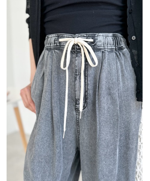 fifth(フィフス)の「セルロースデニムドロストイージーパンツ(その他パンツ・レディース・ブラック/ブルー・M)」の11枚目の写真