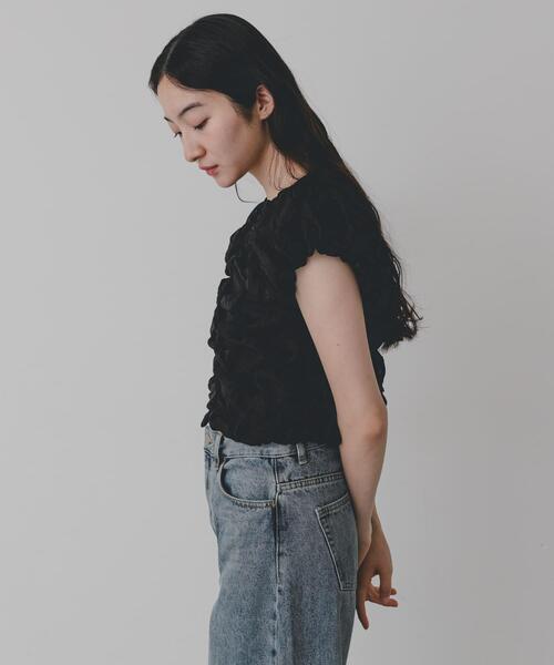 SENSE OF PLACE by URBAN RESEARCH(センスオブプレイスバイアーバンリサーチ)の「『WEB限定』クシュクシュパフスリーブトップス(シャツ/ブラウス・レディース・オフホワイト/ブラック・ONE)」の13枚目の写真