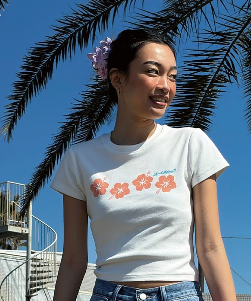 LOCALMOTION HAWAII（ローカルモーション　ハワイ）の「ｻｰﾌﾊｲﾋﾞｽｶｽﾌﾟﾘﾝﾄTｼｬﾂ（Tシャツ/カットソー・レディース・ピンク/ホワイト・FREE）」の2枚目の写真