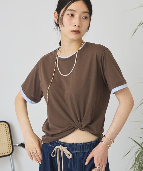 AMERICAN HOLIC(アメリカンホリック)の「配色レイヤード風シアーTシャツ(Tシャツ/カットソー・レディース・ブラウン/チャコールグレー/ライトグレー・L/M)」の4枚目の写真