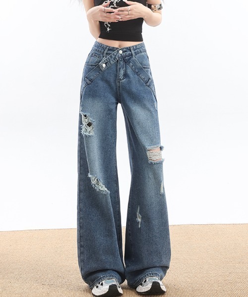 LUCPY（ラクピー）の「ダメージワイドデニムパンツ（デニムパンツ・レディース・ブルー・X-LARGE/MEDIUM/SMALL/X-SMALL）」の2枚目の写真