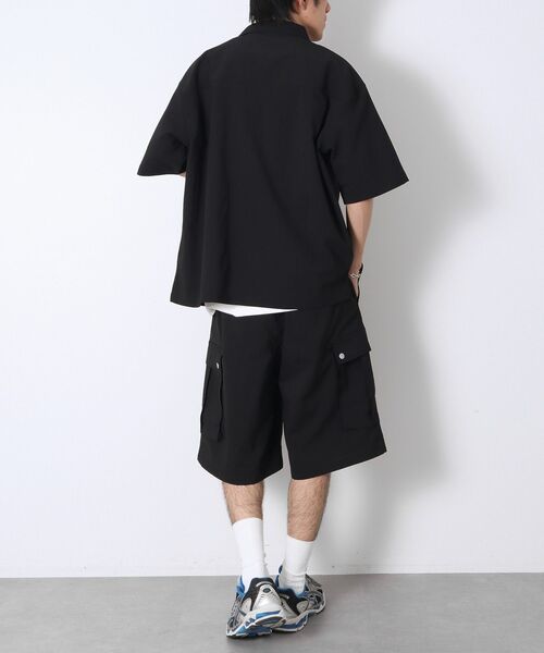 CRAFT STANDARD BOUTIQUE(クラフトスタンダードブティック)の「接触冷感/吸水速乾/UVカット ワイドカーゴハーフパンツ(その他パンツ・メンズ・チャコールグレー/ブラック・L/M)」の16枚目の写真