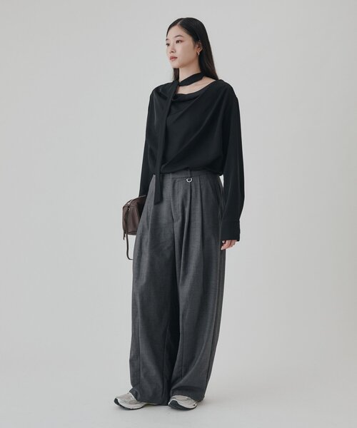 Omekashi(オメカシ)の「【2サイズ展開】バレルスラックス(その他パンツ・レディース・ベージュ/グレー・38/36)」の19枚目の写真