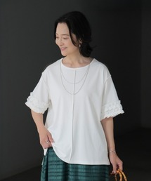 袖フリルTシャツ