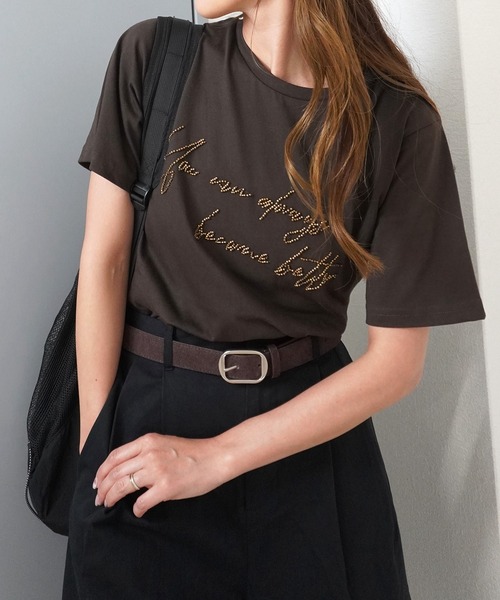 gossara(ゴサラ)の「【シンプルなのに印象的】ロゴビーズ刺繍T(Tシャツ/カットソー・レディース・オフホワイト/ブラウン/スミクロ/杢グレー・FREE)」の4枚目の写真