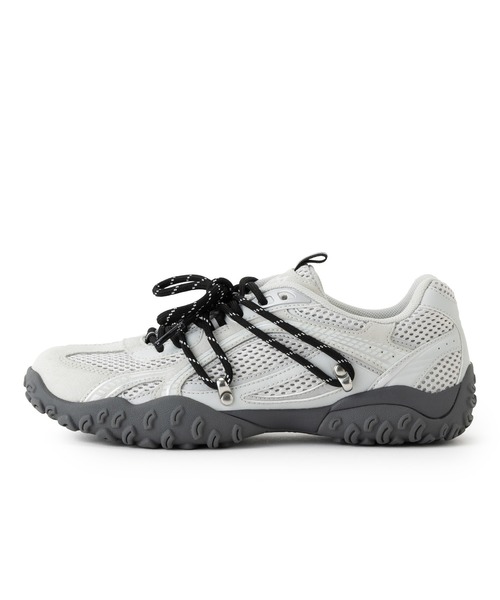 FILA(フィラ)の「FILA ECHAPPE MS LC / フィラエシャッペエムエスエルシー(スニーカー・レディース・グレー・26.0cm/26.5cm/27.0cm/27.5cm/28.0cm/29.0cm/23.0cm/23.5cm/24.0cm/24.5cm/25.0cm/25.5cm)」の4枚目の写真