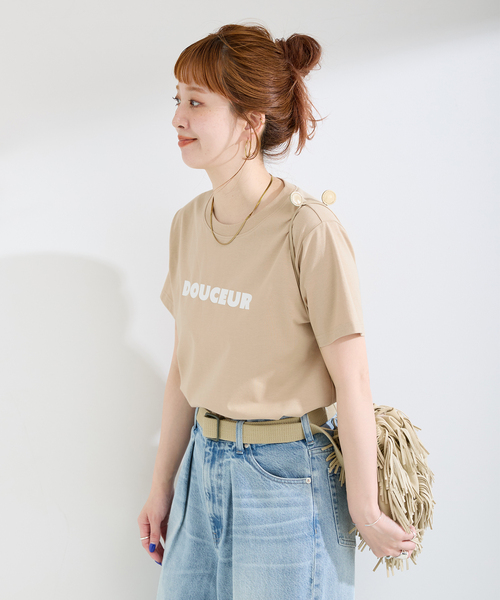 B.C STOCK(ベーセーストック)の「《追加2》手洗い可 / フロッキープリントロゴTEE(Tシャツ/カットソー・レディース・ブラック系その他/ホワイト/ベージュ・FREE)」の20枚目の写真