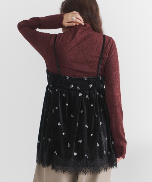 ORDENA（オルディナ）の「ベロア刺繍リボンキャミソール（キャミソール・レディース・ブルー/ブラウン/ブラック・FREE）」の9枚目の写真