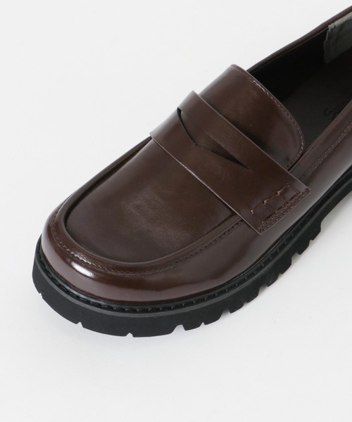 URBAN RESEARCH Sonny Label(アーバンリサーチサニーレーベル)の「晴雨兼用ローファー(ローファー・レディース・ブラウン/ブラック・MEDIUM/LARGE/SMALL)」の14枚目の写真