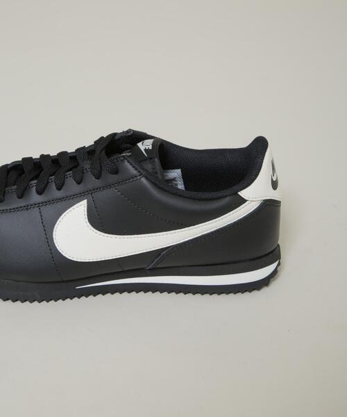 NIKE(ナイキ)の「NIKE/ナイキ ウィメンズ コルテッツ(スニーカー・レディース・ブラック/ホワイト・23/24/25)」の4枚目の写真