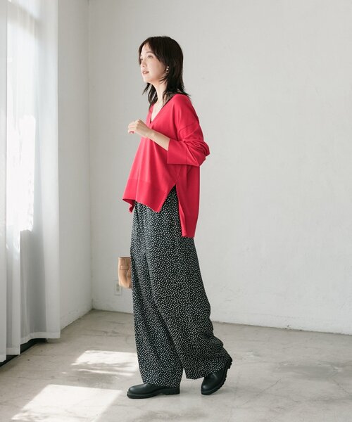 RIVE DROITE（リヴドロワ）の「【接触冷感/吸水速乾性/ストレッチ】ドットサテンイージーパンツ（その他パンツ・レディース・ボルドー/ブラック・36/38）」の5枚目の写真