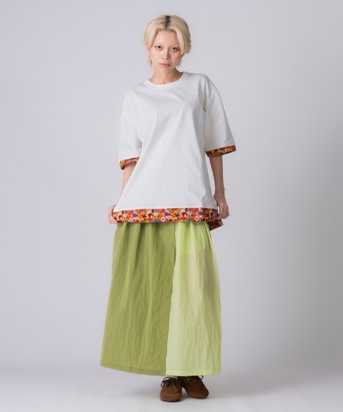 rehacer(レアセル)の「rehacer : Flower Layered Wide CS / ボタニカルレイヤード ワイドカットソー(Tシャツ/カットソー・レディース・ブラック/ホワイト・SMALL/MEDIUM)」の8枚目の写真