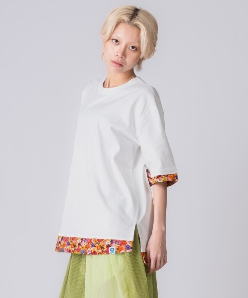 rehacer(レアセル)の「rehacer : Flower Layered Wide CS / ボタニカルレイヤード ワイドカットソー(Tシャツ/カットソー・レディース・ブラック/ホワイト・SMALL/MEDIUM)」の6枚目の写真
