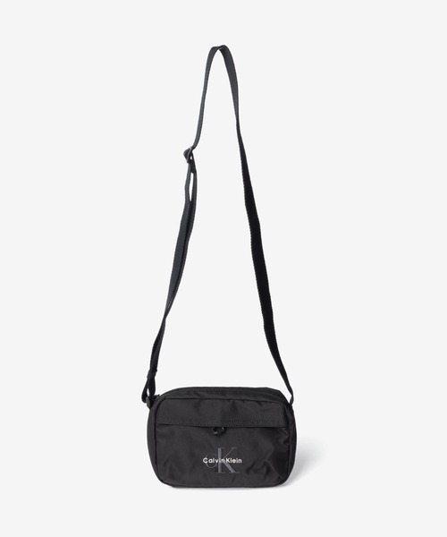 Calvin Klein(カルバン・クライン)の「【Calvin Klein / カルバン・クライン】BOLD CAMERA BAG ロゴ カメラバッグ / ショルダーバッグ(ショルダーバッグ・メンズ・ブラック・FREE)」の10枚目の写真