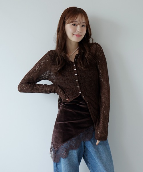 AMUU. PRECIEUSE(アムープレシューズ)の「レーシーネットポロカーディガン(カーディガン/ボレロ・レディース・ブラウン/ブラック/アイボリー/ボルドー・FREE)」の4枚目の写真