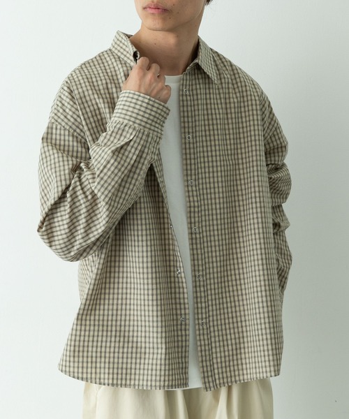 URBAN RESEARCH Sonny Label（アーバンリサーチサニーレーベル）の「サンドウォッシュチェックレギュラーシャツ（シャツ/ブラウス・メンズ・ブラック系その他/グリーン系その他/ベージュ系その他・MEDIUM/LARGE）」の16枚目の写真