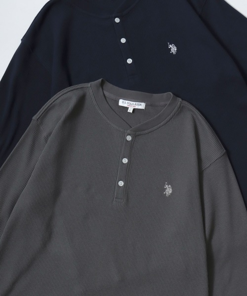 U.S. POLO ASSN.(ユーエスポロアッスン)の「U.S. POLO ASSN./ユーエスポロアッスン 別注 ワッフル/サーマル 無地 ロゴ ワンポイント刺繍 ヘンリーネック ロングスリーブTシャツ/ロンT/長袖Tシャツ/レディース メンズ(Tシャツ/カットソー・メンズ・ホワイト/スミクロ/ブラック/ネイビー・L/LL/M)」の3枚目の写真