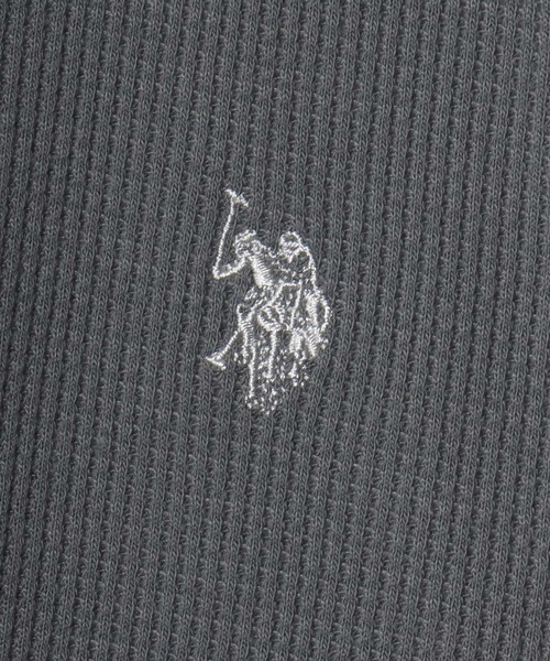 U.S. POLO ASSN.(ユーエスポロアッスン)の「U.S. POLO ASSN./ユーエスポロアッスン 別注 ワッフル/サーマル 無地 ロゴ ワンポイント刺繍 ヘンリーネック ロングスリーブTシャツ/ロンT/長袖Tシャツ/レディース メンズ(Tシャツ/カットソー・メンズ・ホワイト/スミクロ/ブラック/ネイビー・L/LL/M)」の20枚目の写真