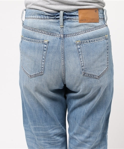 earth music&ecology（アースミュージックアンドエコロジー）の「【2016Spring】《バリバリデニム!》ダメージデニムパンツ（デニムパンツ・レディース・ライトインディゴブルー・MEDIUM/SMALL/LARGE）」の12枚目の写真