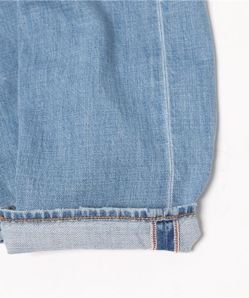 earth music&ecology（アースミュージックアンドエコロジー）の「【2016Spring】《バリバリデニム!》ダメージデニムパンツ（デニムパンツ・レディース・ライトインディゴブルー・MEDIUM/SMALL/LARGE）」の4枚目の写真