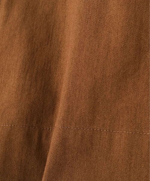 MHL.(エムエイチエル)の「UTILITY COTTON NYLON TWILL(ブルゾン・レディース・ライトブラウン/グレー・1/2)」の8枚目の写真