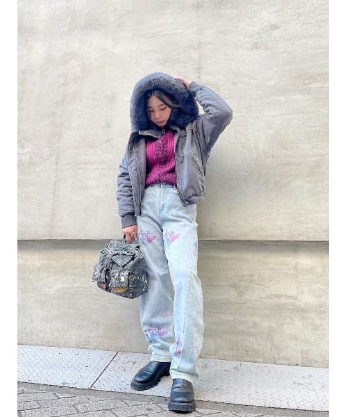 Desigual(デシグアル)の「Fur hood denim bomber jacket / ファーフードデニムボンバージャケット(ブルゾン・レディース・ブラック・S/M/L/XL)」の2枚目の写真