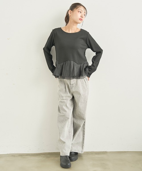 mil(ミル)の「ペプラム切替 シアーフリルドッキングトップス【588224】(Tシャツ/カットソー・レディース・チャコールグレー/ブラック/アイボリー・XS/S)」の13枚目の写真
