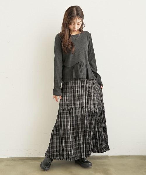 mil(ミル)の「ペプラム切替 シアーフリルドッキングトップス【588224】(Tシャツ/カットソー・レディース・チャコールグレー/ブラック/アイボリー・XS/S)」の8枚目の写真