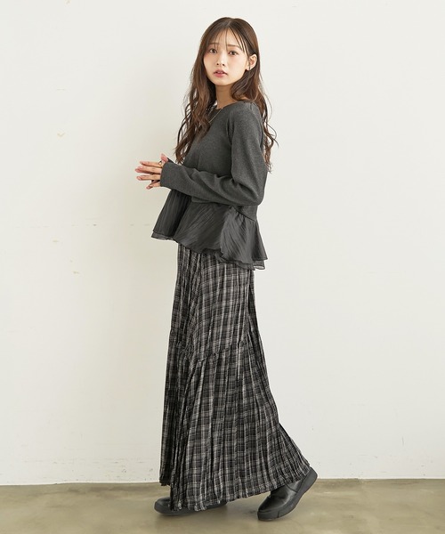 mil(ミル)の「ペプラム切替 シアーフリルドッキングトップス【588224】(Tシャツ/カットソー・レディース・チャコールグレー/ブラック/アイボリー・XS/S)」の6枚目の写真