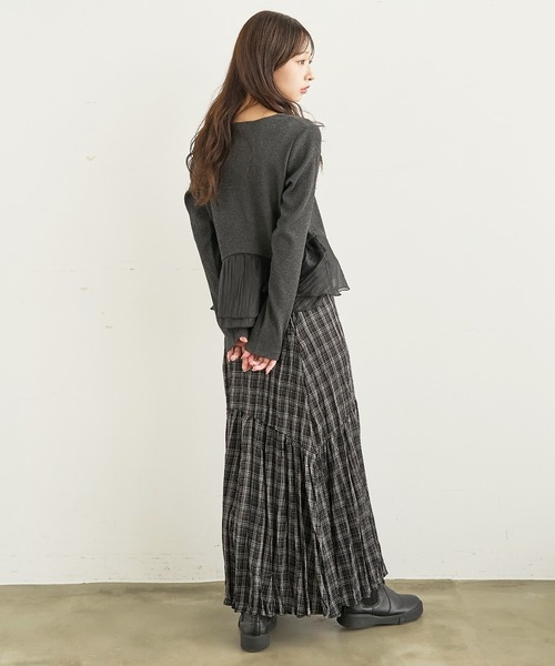 mil(ミル)の「ペプラム切替 シアーフリルドッキングトップス【588224】(Tシャツ/カットソー・レディース・チャコールグレー/ブラック/アイボリー・XS/S)」の7枚目の写真