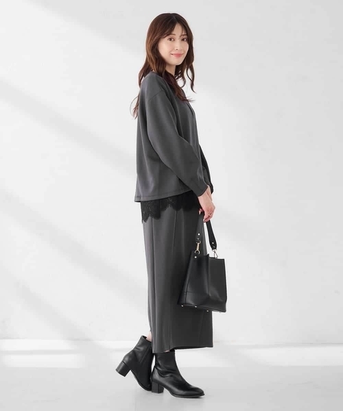 a.v.v(アーヴェヴェ)の「ダンボール 切替 ナロー スカート(スカート・レディース・グレー系その他/ブラウン/ネイビー/チャコールグレー・38/40/36)」の11枚目の写真