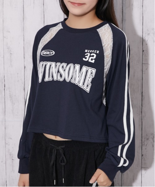 GORGE（ゴージ）の「レース切替 袖ラインロゴトップス｜全3色（Tシャツ/カットソー・レディース・オフホワイト/ブラック/ネイビー・F）」の3枚目の写真