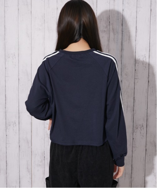 GORGE（ゴージ）の「レース切替 袖ラインロゴトップス｜全3色（Tシャツ/カットソー・レディース・オフホワイト/ブラック/ネイビー・F）」の16枚目の写真