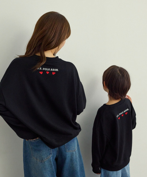 U.S. POLO ASSN.(ユーエスポロアッスン)の「【Ada.別注 U.S.POLO ASS.】バックネック ハート刺繍 スウェット 親子 ペアルック(その他トップス・レディース・ブラック/ライトグレー・M/L)」の6枚目の写真