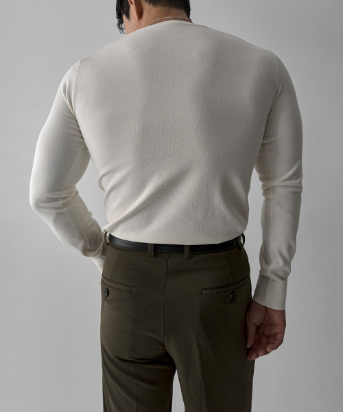 BOWLOW PRODUCT（バウロープロダクト）の「エッセンシャルラウンドネックマッスルロングスリーブニット[アイボリー]（ニット/セーター・メンズ・その他・MEDIUM/LARGE/X-LARGE）」の5枚目の写真