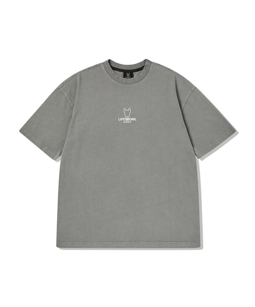 LIFE WORK(ライフワーク)の「共用) ピグメントスモーラドッグ半袖Tシャツ(Tシャツ/カットソー・レディース・チャコールグレー/ライトグレー/レッド/カーキ・SMALL/MEDIUM)」の2枚目の写真