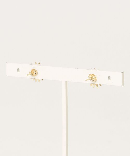 GIGI（ジジ）の「GIGI / ジジ：Helios earrings：H10029[ANN]（イヤリング・レディース・ゴールド・FREE）」の2枚目の写真