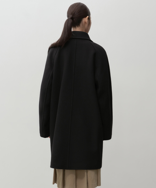 MUSINSA STANDARD WOMAN（ムシンサスタンダードウーマン）の「ウィメンズカシミヤブレンドコクーンバルマカンコート[ブラック]（チェスターコート・レディース・その他・X-SMALL/SMALL/MEDIUM/LARGE）」の3枚目の写真
