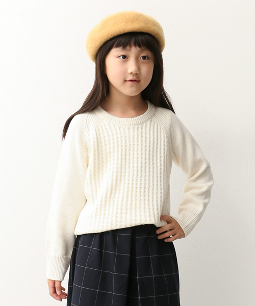 URBAN RESEARCH DOORS（アーバンリサーチドアーズ）の「FORK＆SPOON CW Crewneck Knit（ニット/セーター・キッズ・オフホワイト/オレンジ・120/90/105/135）」の2枚目の写真