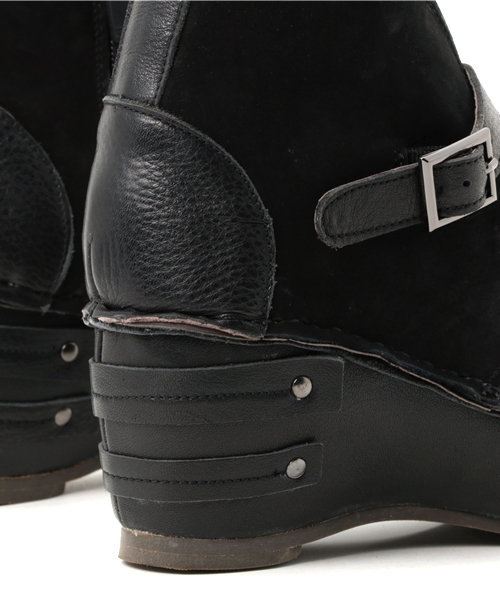 Hina Day Green（ヒナデイグリーン）の「Hina Day Green(ヒナ　デイグリーン)/異素材使い　厚底ストラップブーツ（ブーツ・レディース・ダークブラウン/ネイビー/ブラック・M/S/L/LL/XL）」の6枚目の写真