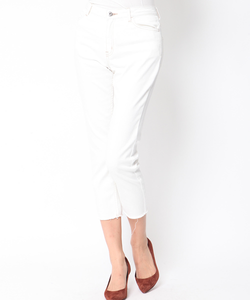 MAYSON GREY（メイソングレイ）の「カットオフアンクルデニム（デニムパンツ・レディース・ネイビー/ブルー/ホワイト・SS/S(1)/L(3)/M(2)）」の2枚目の写真