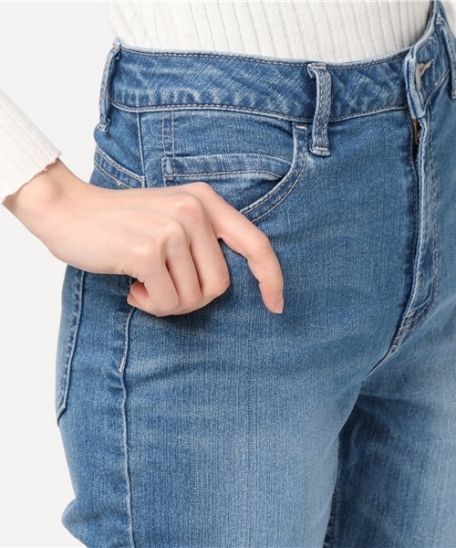 MAYSON GREY（メイソングレイ）の「カットオフアンクルデニム（デニムパンツ・レディース・ネイビー/ブルー/ホワイト・SS/S(1)/L(3)/M(2)）」の9枚目の写真