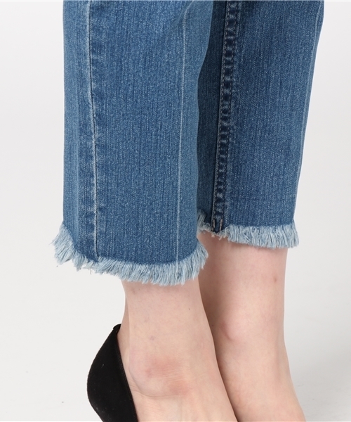 MAYSON GREY（メイソングレイ）の「カットオフアンクルデニム（デニムパンツ・レディース・ネイビー/ブルー/ホワイト・SS/S(1)/L(3)/M(2)）」の10枚目の写真