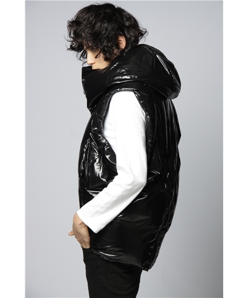 EKAM【M】未使用　ダウンベスト　エカム JjEeRrEeZz International Gallery BEAMS（インターナショナルギャラリービームス